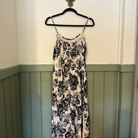 NWT Cassandra Reformation Midi Dress - Picture 5 of 10